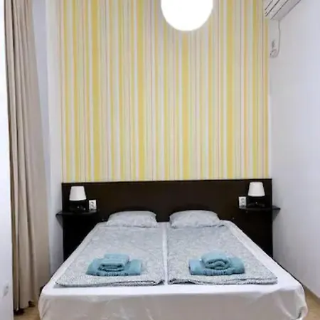 A4 Parliament Sunflower Cozy Appartamento